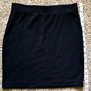 H&M Black Pencil Mini Skirt